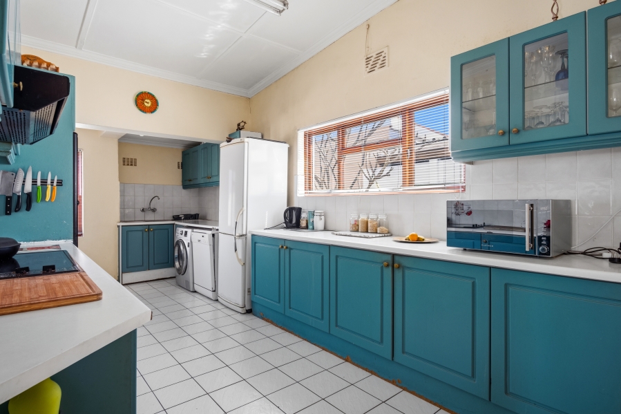 3 Bedroom Property for Sale in Heathfield Western Cape